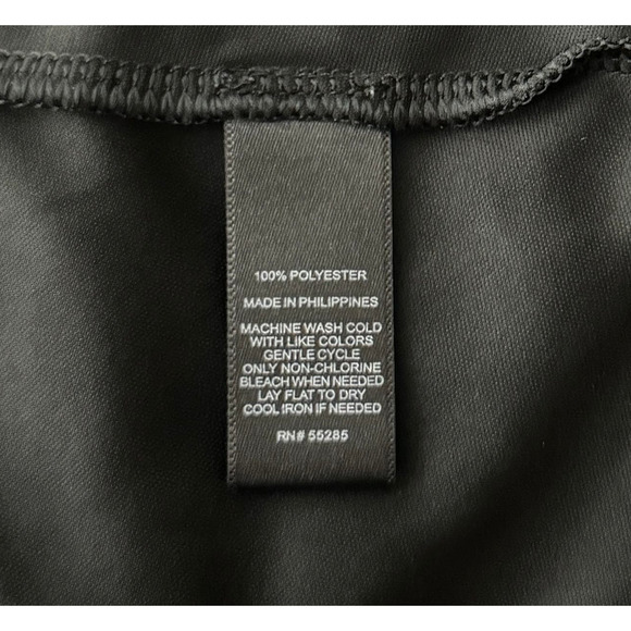 Express Shirt Womens Medium Black White Floral Flower Blouse Casual Romantic - Picture 7 of 8